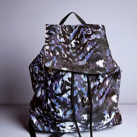 TED BAKER Medium Backpack Packable Women's Blue Nylon Animal Print Nillana NWOT - Picture 2 of 10